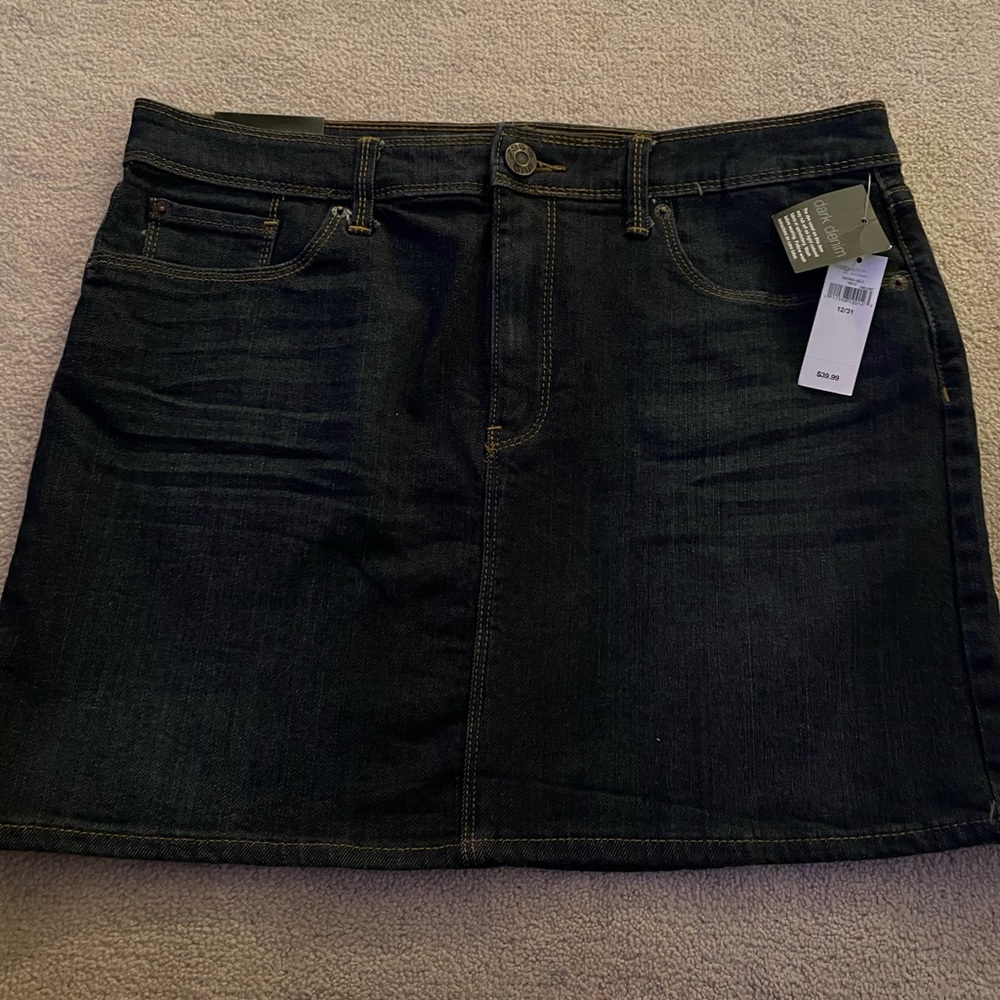 NWT Gap dark wash premium jean miniskirt